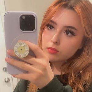 Meet your Posher, Jenny